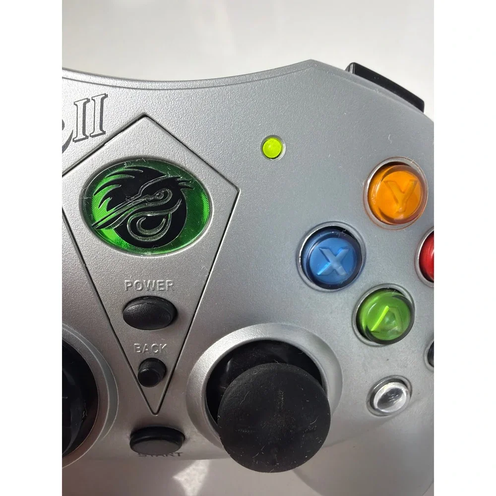 Pelican Eclipse II Wireless Controller for Original Xbox Silver PL-2020